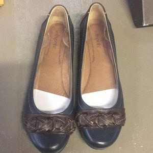 Women’s Softspots shoes